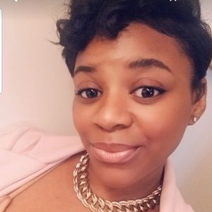 Meet your Posher, Ciara